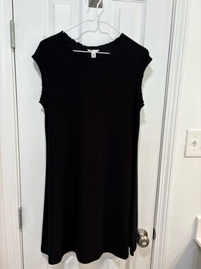Cato Black Sleeveless Ruffle-Trim Shift Mini Dress